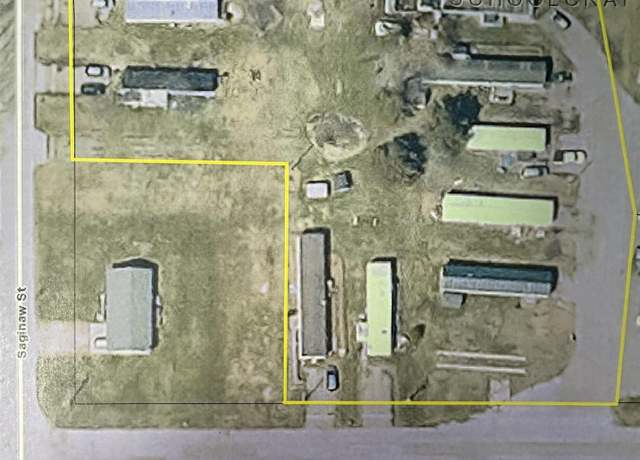 Property at 908 1/2 Arbutus Ave, Manistique, MI 49854
