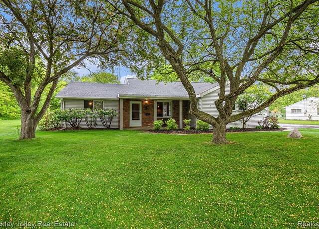 Property at 55755 PONTIAC TRAIL Ct, New Hudson, MI 48165 9703, 3 beds, 2 baths