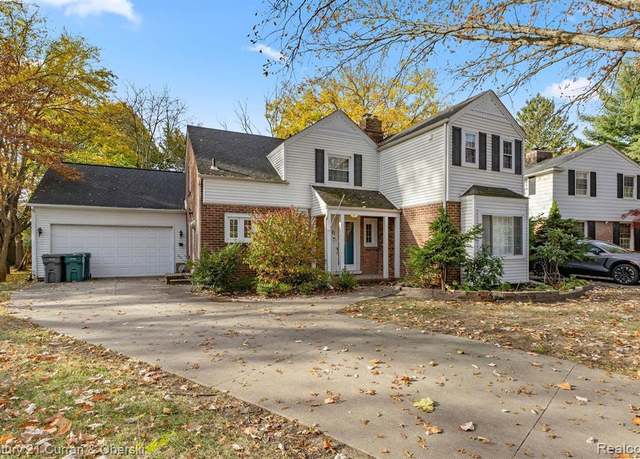 Property at 21 BROOKLINE Ln, Dearborn, MI 48120 1037, 4 beds, 2.5 baths