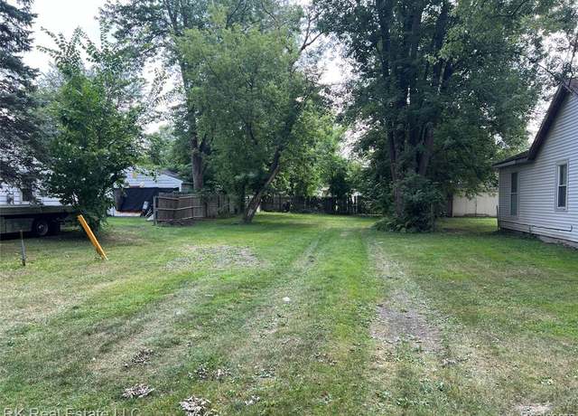 Property at 4875 Fenmore Ave, Waterford, MI 48328 2842