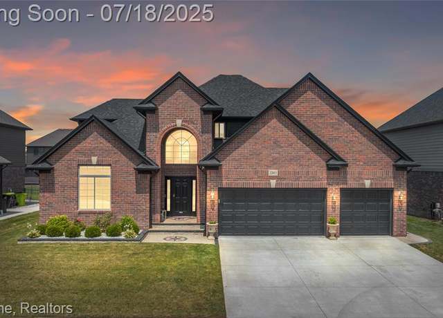 Property at 22013 Rio Grande Dr, Macomb, MI 48044 4444, 4 beds, 2.5 baths