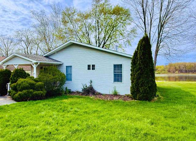 Property at 1236 Beaverbrook Dr, Holly, MI 48442, 3 beds, 1.5 baths