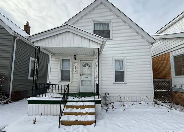 Property at 11685 MITCHELL St, Hamtramck, MI 48212 3008, 3 beds, 2 baths