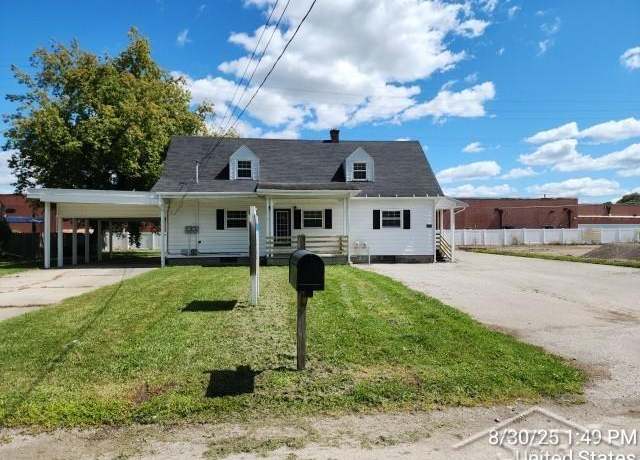 Property at 2090 -2092 Anderson Rd, Saginaw, MI 48603, 2 beds, 1.5 baths