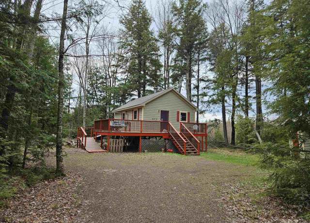 Property at 13629 Lakeshore Dr, Ontonagon, MI 49953, 1 bed, 1 bath