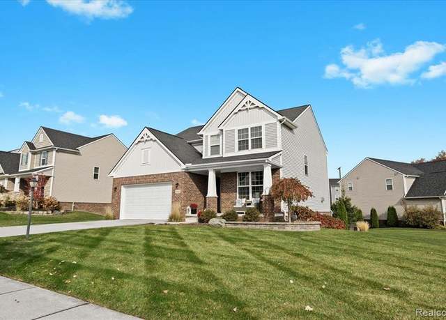 Property at 2242 KENAN Dr, Wixom, MI 48393 1315, 4 beds, 2.5 baths
