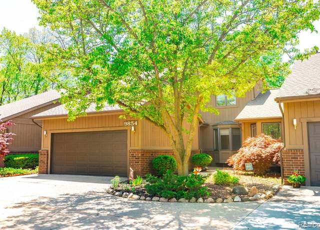 Property at 9854 HAWTHORNE GLEN Dr, Grosse Ile, MI 48138 2115, 3 beds, 2 baths