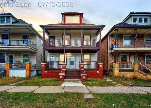 Property at 9506 Charest St, Hamtramck, MI 48212 3532, 6 beds, 3 baths