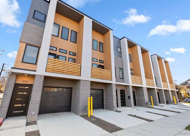 Property at 1703 Pallister #30, Detroit, MI 48206, 3 beds, 2.5 baths