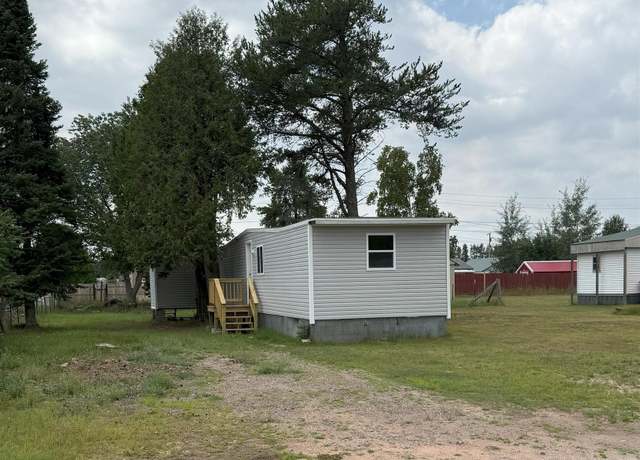 Property at 171 E Sands St, Gwinn, MI 49841, 3 beds, 1 bath