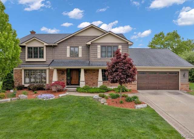 Property at 2485 KIMBERLY FAIR St, Rochester Hills, MI 48309 2061, 4 beds, 2.5 baths