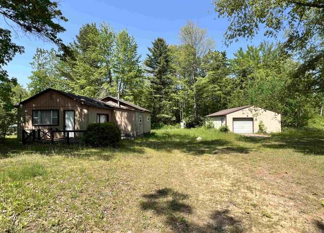 Property at 2131 Courtney Dr, Harrison, MI 48625, 3 beds, 1 bath