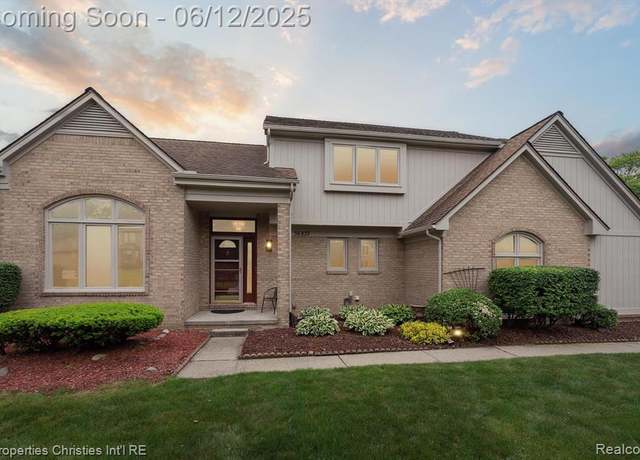 Property at 36837 ASHOVER Dr, Farmington Hills, MI 48335 5413, 3 beds, 2.5 baths