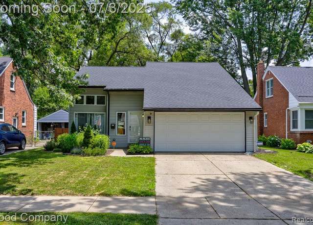 Property at 24650 Westhampton St, Oak Park, MI 48237 1418, 3 beds, 2 baths