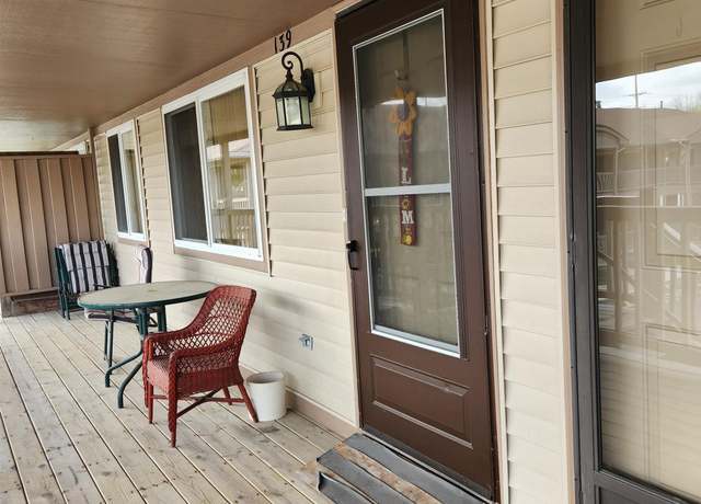 Property at 139 Hanover St, Marine City, MI 48039, 2 beds, 1 bath