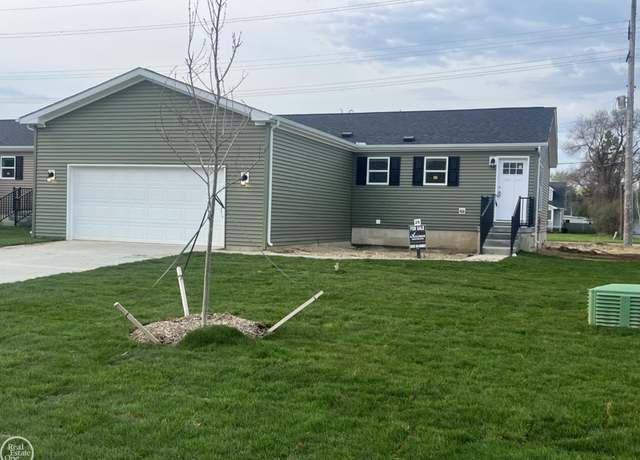Property at 4213 Sugar Maple Run Unit 4, Flint, MI 48506, 3 beds, 2 baths