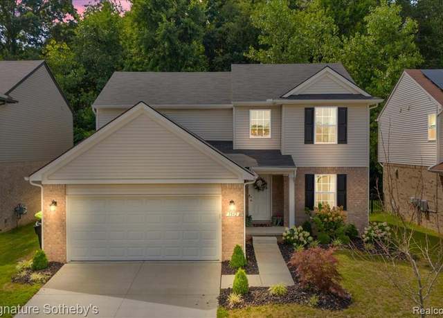 Property at 1542 Weeping Willow Ct, Ypsilanti, MI 48198 1319, 3 beds, 2.5 baths