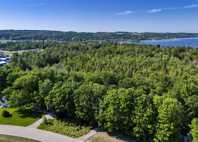 Property at Unit 5 E Ora Lee Ln, Suttons Bay, MI 49682