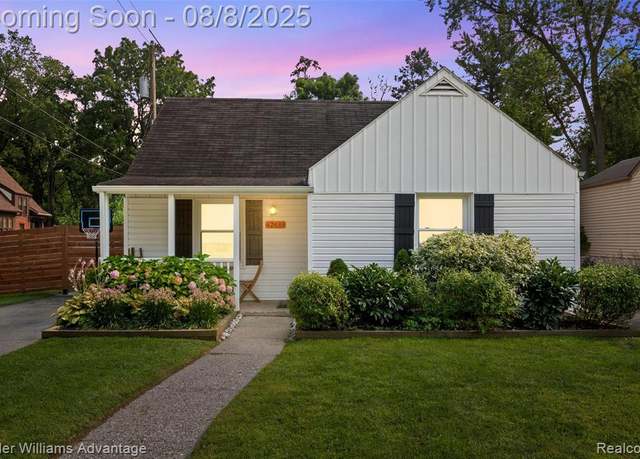Property at 42439 Parkhurst Rd, Plymouth, MI 48170 2525, 3 beds, 1.5 baths