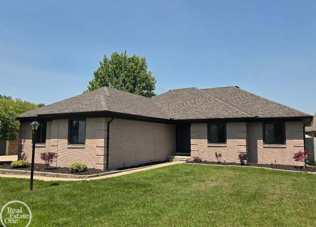 Property at 53340 Washington St, New Baltimore, MI 48047, 3 beds, 2 baths