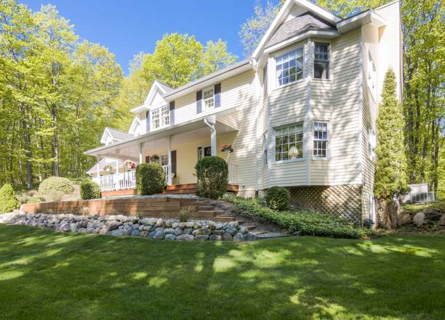 Property at 8356 S Forest Dr Lot : 5, Traverse City, MI 49684, 4 beds, 4 baths