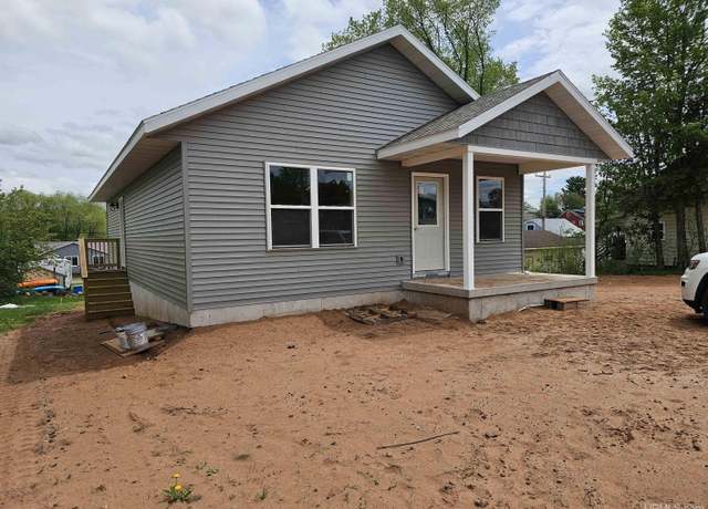 Property at 175 Silver St, Ishpeming, MI 49849, 2 beds, 1 bath