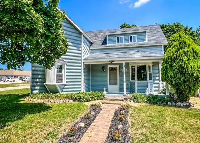 Property at 546 N Silverleaf St, Gladwin, MI 48624, 4 beds, 2 baths
