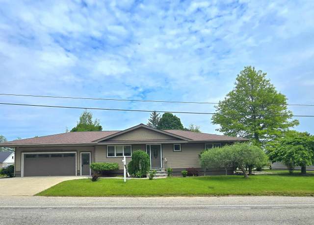 Property at 205 S Elm St, Suttons Bay, MI 49682, 3 beds, 2 baths