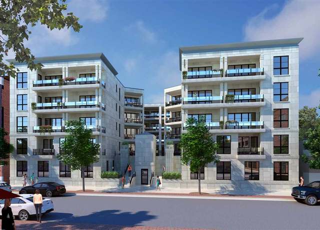 Property at (Unit 208) 330 E State St #208, Traverse City, MI 49684, 1 bed, 1.5 baths