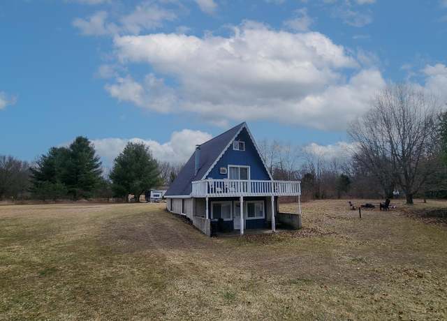 Property at 7388 Wood View Dr, Lake, MI 48632, 3 beds, 1.5 baths