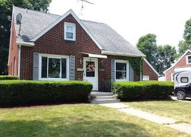 Property at 1732 PARK Ave, Lansing, MI 48910 1261, 5 beds, 2 baths