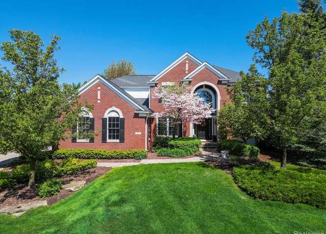 Property at 2134 ABERDEEN, Rochester, MI 48306 4929, 4 beds, 4 baths