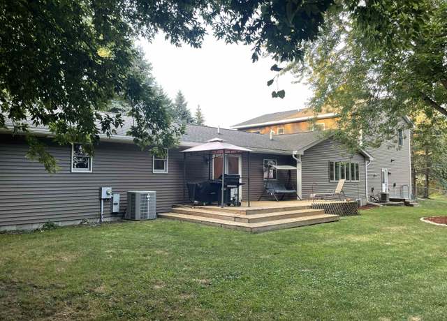 Property at 2148 E Wheeler Rd, Bay City, MI 48706, 5 beds, 3 baths