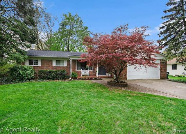 Property at 1760 WILLOWOOD Rd, Rochester Hills, MI 48307 4351, 3 beds, 1.5 baths