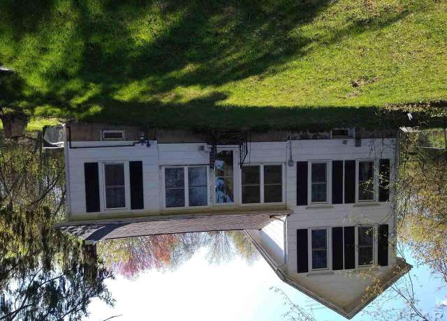 Property at 6631 Springport, Jackson, MI 49201, 2 beds, 1 bath