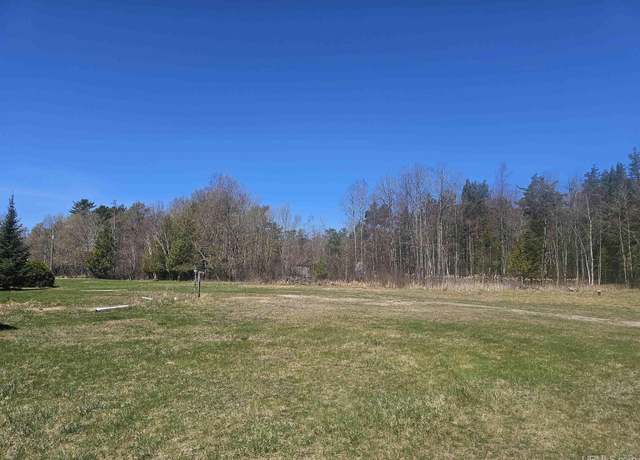 Property at 121 N Seventh St, Manistique, MI 49854