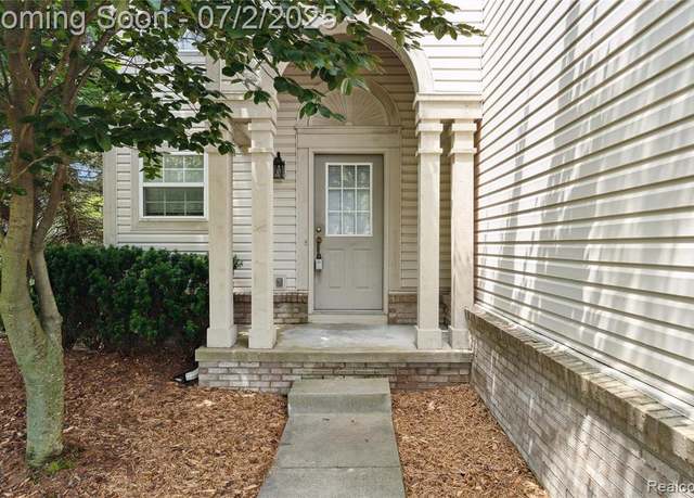 Property at 10074 Pond View Trl, Holly, MI 48442 9346, 4 beds, 2.5 baths