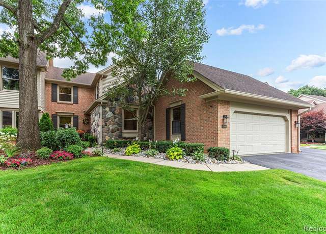 Property at 4544 Golf View Dr, Brighton, MI 48116 9750, 3 beds, 3.5 baths
