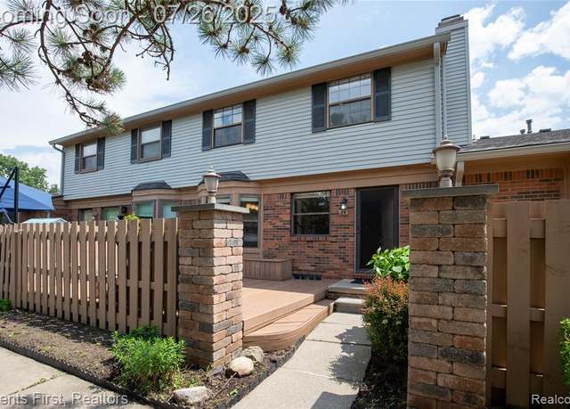 Property at 1891 Vine Way Dr #29, Canton, MI 48188 1851, 2 beds, 1.5 baths