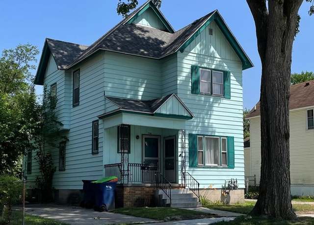 Property at 710 Litchfield St, Bay City, MI 48706, 4 beds, 2 baths
