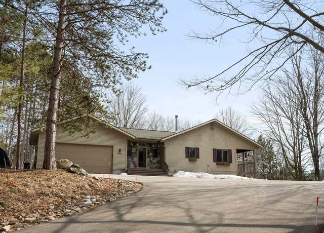 Property at 10321 S Endres Hill Ct, Traverse City, MI 49684, 4 beds, 3 baths