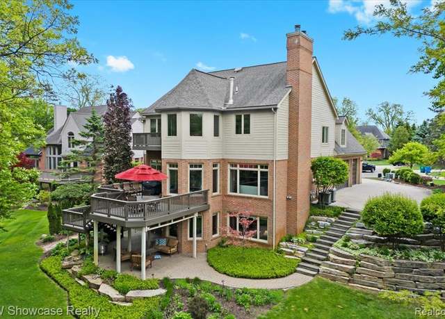 Property at 778 ELDERBERRY Ct, Walled Lake, MI 48390 1287, 4 beds, 3.5 baths