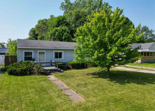 Property at 1220 E Gaylord St, Mount Pleasant, MI 48858, 3 beds, 1 bath