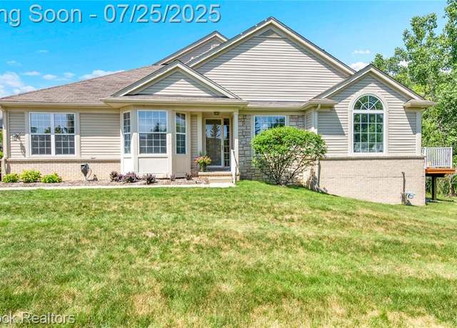 Property at 6612 Wabash Ln, Troy, MI 48085 6744, 3 beds, 2 baths