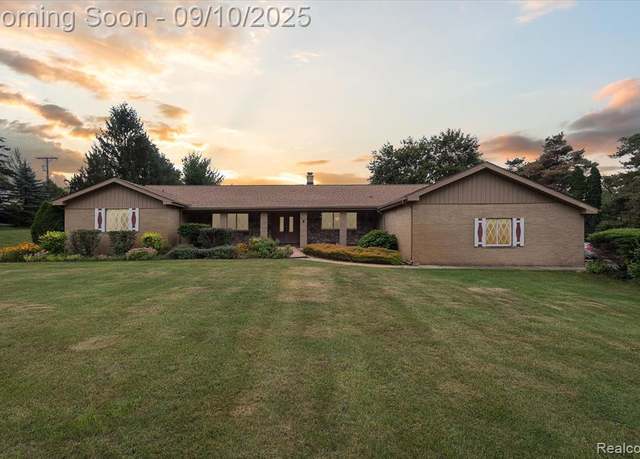 Property at 7670 7 Mile Rd, Northville, MI 48167 9130, 3 beds, 2.5 baths