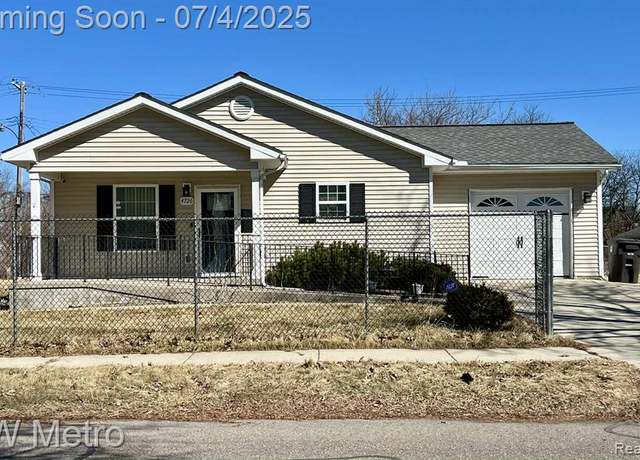 Property at 4726 Maryland St, Detroit, MI 48224 3340, 5 beds, 2 baths