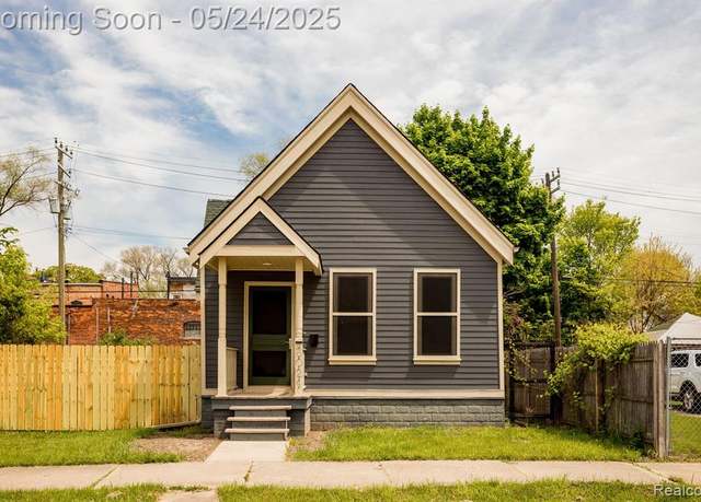 Property at 3024 25th St, Detroit, MI 48216 1002, 2 beds, 1.5 baths