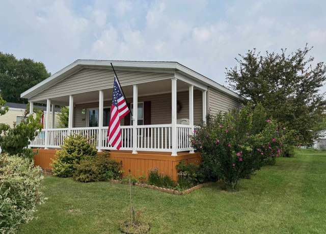 Property at 5232 E Broadway Lot : 364, Mount Pleasant, MI 48858, 3 beds, 2 baths