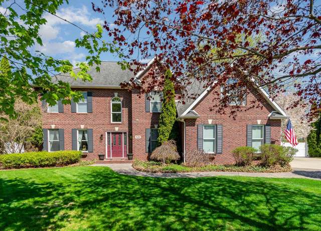 Property at 1540 Wedgewood Pl, Essexville, MI 48732, 3 beds, 3.5 baths