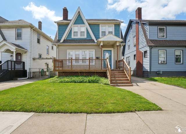 Property at 114 Walnut St, River Rouge, MI 48218-1542, 3 beds, 1.5 baths